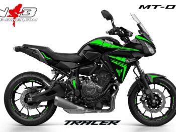 MT07 Tracer limegreen auf schwarzer Maschine