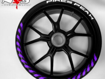 Felgendekor Typo Line 2020 mit Text-Label-Auswahl in Manga Violett