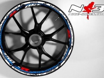 RACE Style Suzuki GSR 750 hellblau