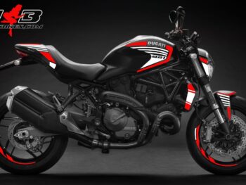 Monster 821 rot auf schwarzer Maschine